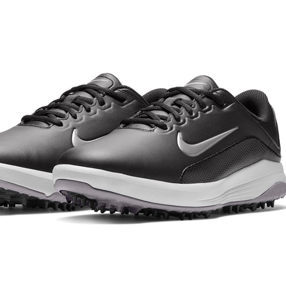 NWOT NIKE MENS VAPOR GOLF SHOE
